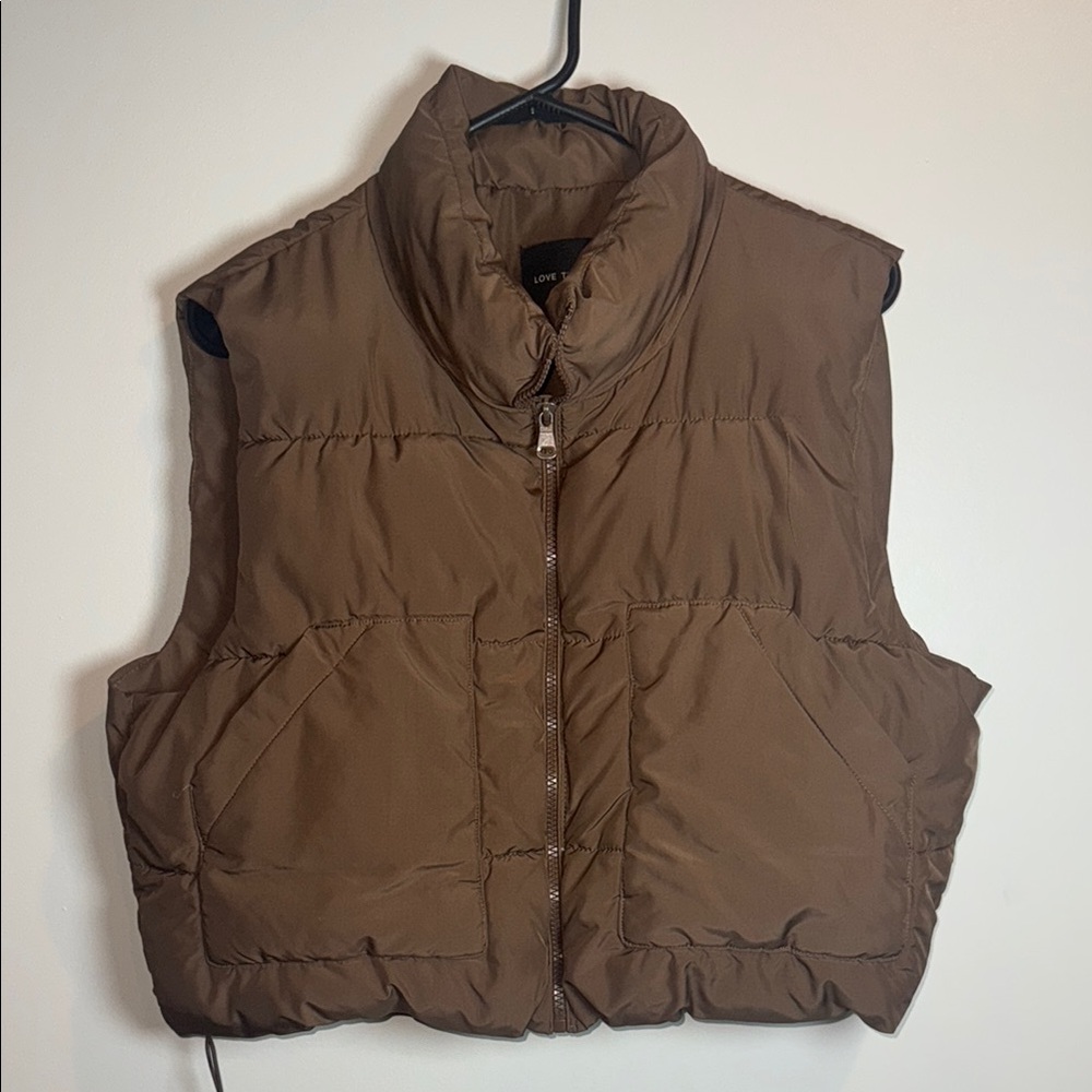 Love Tree Women's Tan Puffer Vest